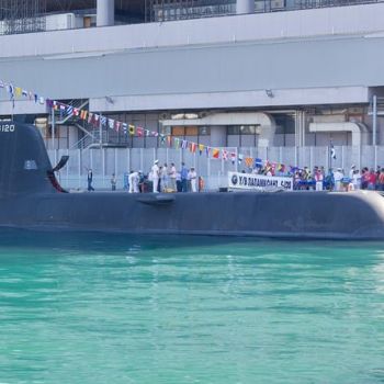 ΠΟΛΕΜΙΚΟΣ ΕΞΟΠΛΙΣΜΟΣ